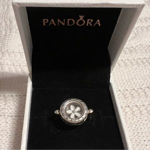 Pandora Floating Locket Ring size 50 I. Excellent condition